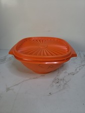 Vintage Tupperware Orange Servalier Square Bowl 840-2 with Lid 841-5 picture