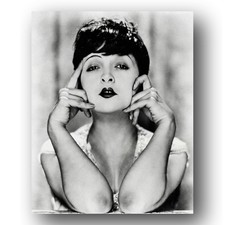 Lya De Putti Photo 8x10 1926 Actress Portrait Black And White Studio Shot picture