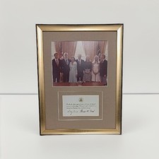 1974 ORIGINAL PRESIDENT GERALD FORD FAMILY  PHOTO CUSTOM FRAMED 13.5X17.5 picture