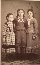 Antique 1870’s CDV PHOTO Three Lovely School Girl Young Ladies Sisters picture
