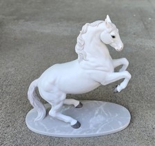 Lenox Rearing Horse Sculpture “Airs Above The Ground” Fine Porcelain picture