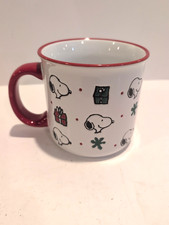 Peanuts Snoopy & Christmas Holiday Presents 21 oz Extra Large Ceramic Mug picture