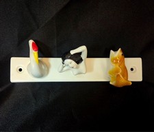 Per B. Sundberg IKEA FÖREMÅL Ceramic Hook Rack Woman Cat Crane 10