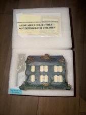 Hawthorne Village Lizzie Borden House America's Most Haunted Illuminated Resin picture