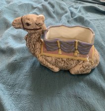 Unique / quirky VTG camel planter / flower pot  picture