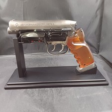 Blade Runner 2049 Deckard Blaster 5924 OF 9050 picture