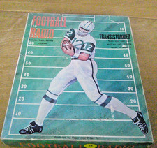 Working Boxed #12 Football Player AM Transistor Radio Stickers Joe Namath? Great picture