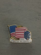2002 USO United We Serve Enamel Lapel Pin picture