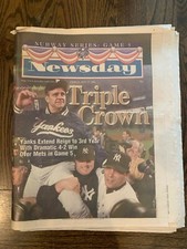 Newsday Friday Oct 27 2000 - Triple Crown - Subway Series Game 5 Complete Paper picture