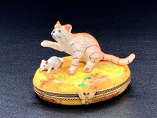 Authentic Limoges Peint Main Cat & Mouse Trinket Box – Hand Painted, France picture