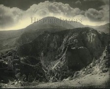 Press Photo Cheyenne Mountains - lrx16596 picture