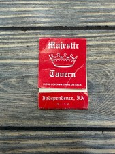 Majestic Tavern Independence IA Vintage Red Crown Logo Matchbook picture