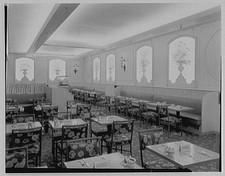 Photo:Abraham and Strauss, Brooklyn, New York. Restaurant I picture