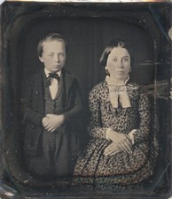 Lovely 6th plate Daguerreotype Portrait of 2 Young People, Siblings (?)  #147 picture