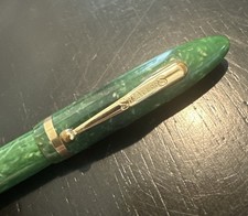 Sheaffer Jade Fountain Pen 1920-1930. 14K Nib. Made In USA picture