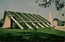 Vintage 1967 Methodist Church Chillicothe Missouri Architecture Postcard picture