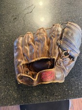 Rawlings “Hand Formed” Baseball Glove Circa 1940’s To 50’s picture