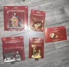 Lot Of 5 Vintage 2000 Santa's Workbench Collectables  House Well Christmas picture