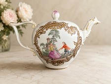 Extremely Rare 18 Century MEISSEN Tea Pot.  Antique MUSEUM quality Piece picture