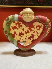 Enesco Heart Christmas Figurine, there is a series, start collecting picture