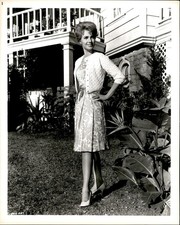LMPE30 Original Photo SHIRLEY JONES 1963 