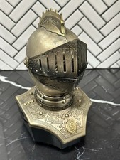 Vintage 1969 Medieval Knight Armor Helmet AM Transistor Radio Japan WORKING picture