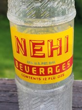 EARLY NEHI Red & Yellow ACL Silk Stocking Embossed 12oz 25 Pat’d Bottle VG picture