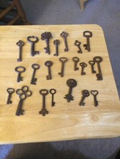Lot of 22 Vintage Skeleton Keys & Barrel Keys Lot Assorted Antique Styles Sizes picture