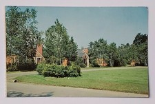 Postcard Lakewood Guest Cottages US201 Skowhegan Maine USA Posted 1962 A2 picture