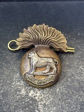 Royal Munster Fusiliers, British Army Military Cap Badge. picture