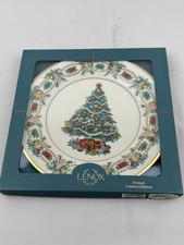 Lenox 1994 Poland Annual Limited Edition Christmas Trees Around the World Plate picture