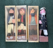 VTG WOODEN NAUTICAL FIGURINES SEA CAPTAINS SAILORS FISHERMAN PIRATES - Lot of 4 picture