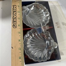 Vintage England Silversmiths 4.75 Clam Shell Shaped Candy Nut Dish Set Of 2 picture