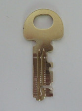 10G and 10H  upper Payphone lock  key for Western Electric 3 slot payphones  picture