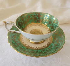 Vtg Paragon Mint Green Gold Filigree Medallion Teacup Saucer Set A527 1940s Rare picture
