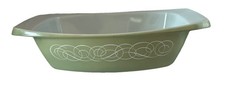 SUPER RARE Vintage PYREX SAGE WHITE SCROLL PRINT 035 2.5 Quart Dish HOLY GRAIL picture