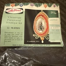 Vintage LeeWards Christmas Panorama Boutique Ornament Kit 16-47023 NOS picture