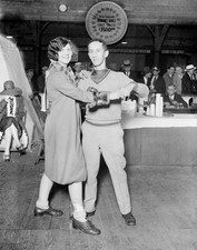 This 1928 Marathon Dance Competition Was Part Of The Growing Phen - Old Photo picture