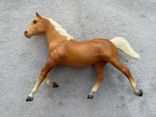 RARE Vintage Breyer Horse Palomino Running Mare Montgomery Ward Holiday SR 1982 picture