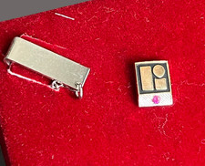 Vintage LITTON INDUSTRIES Employee Service Award Pin Single Ruby 10K YELLOW GOLD picture