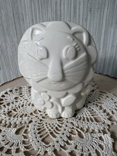 Vintage Rubens Originals - Lion Planter (1971). picture