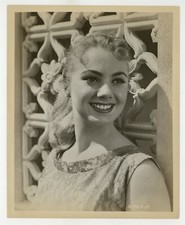 Shirley Jones 1957 Spectacular Glamor Portrait 8x10 Original Studio Photo J10840 picture