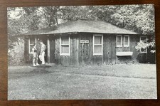 MOODUS EAST HADDAM, CONN CT~Ted Hilton's Resort~Ausable Inn Cottage~Unused BW PC picture