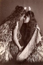 Two Maori Women - New Zealand - 1920s - 4 x 6 Photo Print picture