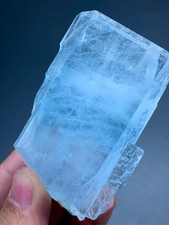Natural Aesthetic Terminated Aquamarine Crystal from Pakistan (511 carat) picture