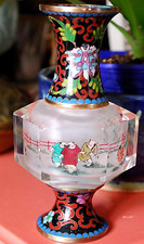 RARE Vtg Chinese REVERSE HAND PAINTED FIGURAL CRYSTAL VASE w Cloisonne Metal picture