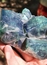 HUGE GREEN FLUORITE MADAGASCAR DAYLIGHT FLUORESCENT COLOR CHANGE GREEN TO BLUE picture