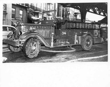 1931 American LaFrance Fire Truck Press Photo 0076 - Boston - Engine 34 picture