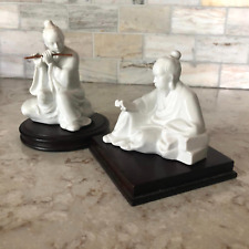 Set of 2 White Porcelain Chinese Craftmen made in Taiwan R.O.C. / 2 Wood Display picture