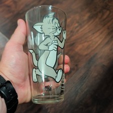 1975 Tom and Jerry Pepsi MGM Hanna-Barbera Collector Series Glass - Tom Cat picture
